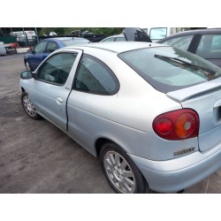 renault megane i coach (da0/1_) del año 2001