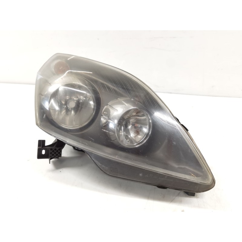 Right headlight Opel Zafira / zafira family b (A05) | Becerril Scrap Yard