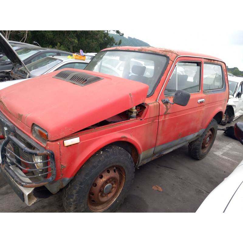 تفكيك Lada niva todo terreno, cerrada (2121, 2131) 1600 Gasolina من عام 1990 بمحرك 2121