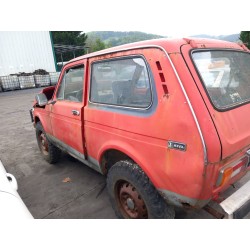 تفكيك Lada niva todo terreno, cerrada (2121, 2131) 1600 Gasolina من عام 1990 بمحرك 2121