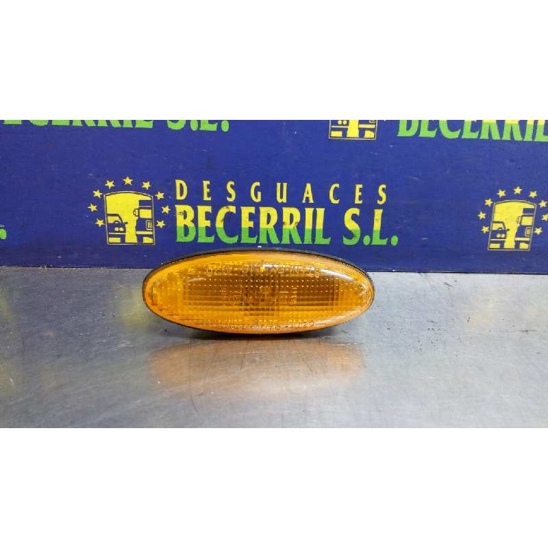 Recambio de piloto lateral derecho para mazda 323 berlina c/f/s (ba) 1.5 c referencia OEM IAM   
