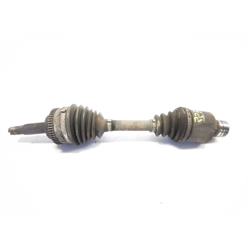 Left front axle Ssangyong Rodius I | Becerril Scrap Yard