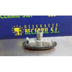 Recambio de piloto lateral izquierdo para mazda 323 berlina c/f/s (ba) 1.5 c referencia OEM IAM   