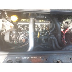 تفكيك Renault SCÉNIC II (JM0/1_) 1.5 dCi (JM02, JM13) Diesel من عام 2005 بمحرك K9K 728