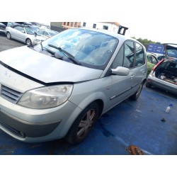 تفكيك Renault SCÉNIC II (JM0/1_) 1.9 dCi (JM0G, JM12, JM1G, JM2C) Diesel من عام 2003 بمحرك F9Q 812