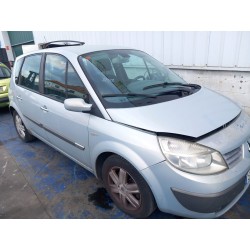 تفكيك Renault SCÉNIC II (JM0/1_) 1.9 dCi (JM0G, JM12, JM1G, JM2C) Diesel من عام 2003 بمحرك F9Q 812