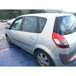 تفكيك Renault SCÉNIC II (JM0/1_) 1.9 dCi (JM0G, JM12, JM1G, JM2C) Diesel من عام 2003 بمحرك F9Q 812