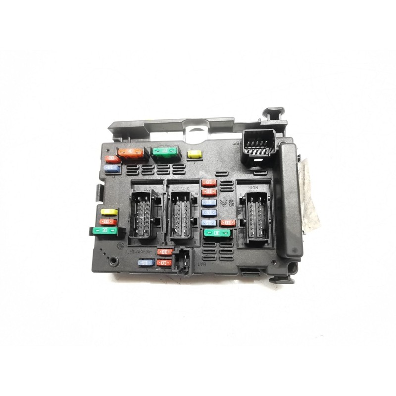 قطعة غيار BSM (Boîtier de Servitude Moteur) Peugeot 307 sw (3H) | Desguace Becerril