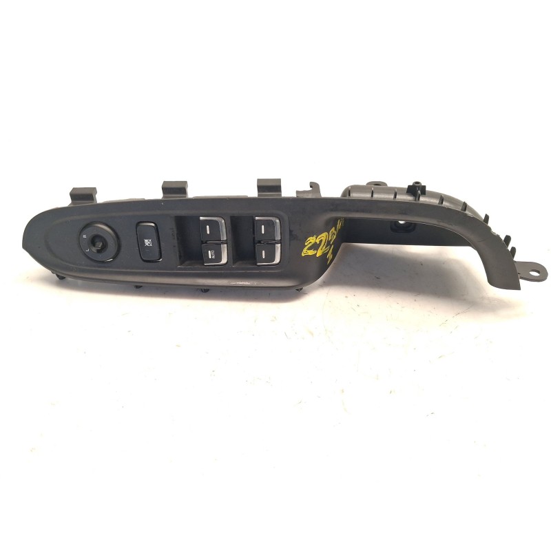 Recambio de mando elevalunas delantero izquierdo para kia carens iv 1.7 crdi referencia OEM IAM 93570A4310 93540A4010 