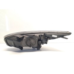 Recambio de faro derecho para kia carens iv 1.7 crdi referencia OEM IAM 92102A4150  