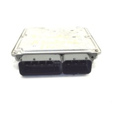 Engine control unit (ECU) Dodge Journey | Becerril Scrap Yard