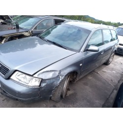 تفكيك Audi A6 C5 avant (4B5, 4B6) 2.5 TDI Diesel من عام 2000 بمحرك AKN,AFB
