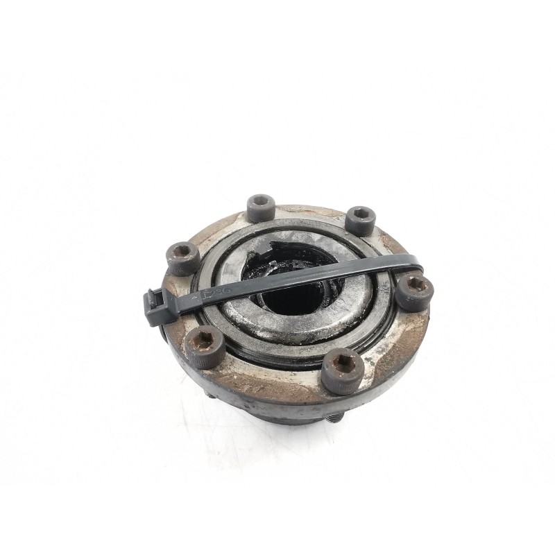 Locking hubs SANTANA 300 todo terreno, abierta | Becerril Scrap Yard