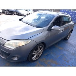 Détail des pièces pour Renault megane III grandtour (KZ0/1) 1.9 dCi (KZ0J, KZ0N, KZ1S) Diesel de l'année 2010 avec le moteur F9Q 872