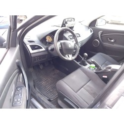 Détail des pièces pour Renault megane III grandtour (KZ0/1) 1.9 dCi (KZ0J, KZ0N, KZ1S) Diesel de l'année 2010 avec le moteur F9Q 872