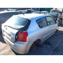 تفكيك Toyota corolla (_E12_) 2.0 D-4D (CDE120R_, CDE120L_) Diesel من عام 2007 بمحرك 1CD-FTV