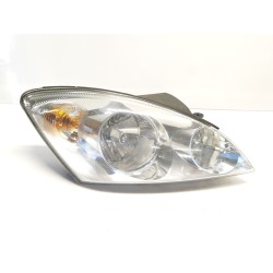 Right headlight KIA Cee'D hatchback (ed) | Becerril Scrap Yard