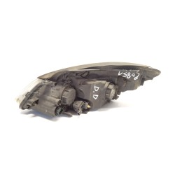 Right headlight KIA Cee'D hatchback (ed) | Becerril Scrap Yard