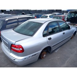 volvo s40 i (644) del año 2001