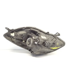 Left headlight Toyota Yaris (_P9_) | Becerril Scrap Yard
