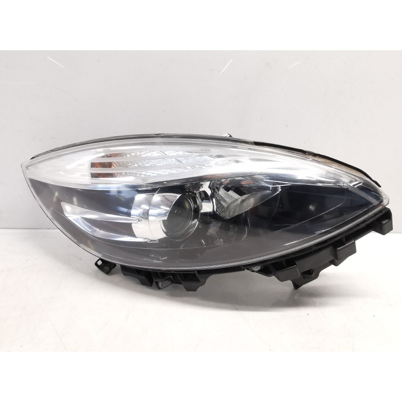 Recambio de faro derecho para renault scénic iii (jz0/1_) 1.2 tce referencia OEM IAM 260106928R 89906002 