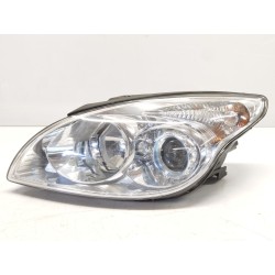 Left headlight Hyundai I30 (fd) | Becerril Scrap Yard
