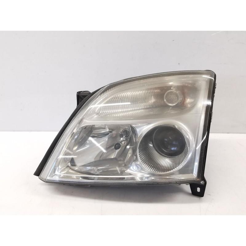 Left headlight Opel Vectra C (Z02) | Becerril Scrap Yard