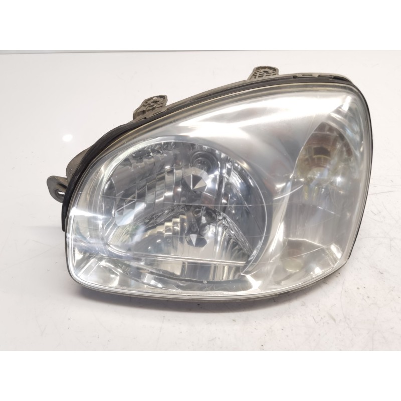 Recambio de faro izquierdo para hyundai santa fé i (sm) 2.0 crdi 4x4 referencia OEM IAM 9210126025  