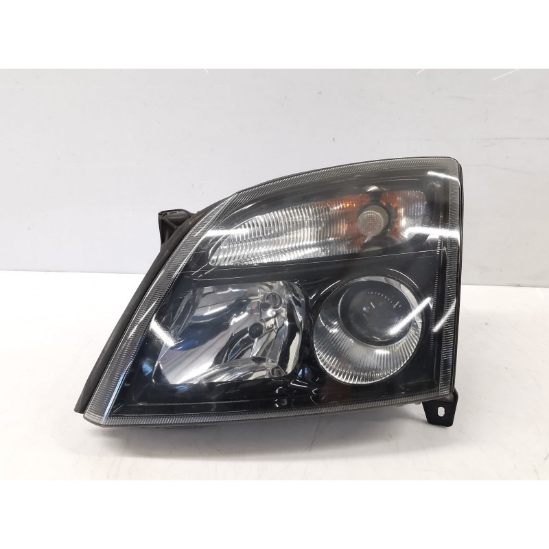 Left headlight Opel Vectra C caravan | Becerril Scrap Yard