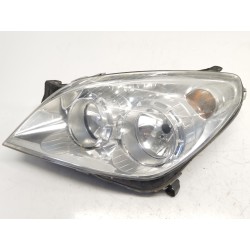 Left headlight Opel Astra h (A04) | Becerril Scrap Yard
