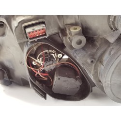 Right headlight Opel Vectra C caravan | Becerril Scrap Yard