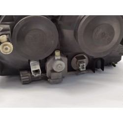Rechtes Scheinwerfer Nissan Almera tino (V10) | Desguace Becerril