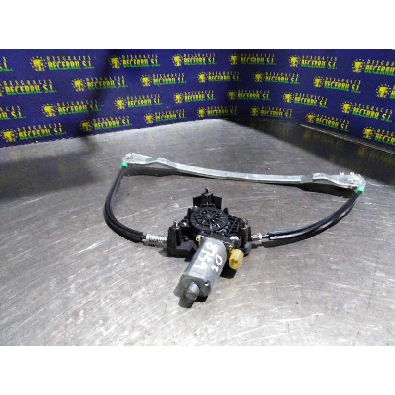 Recambio de elevalunas delantero izquierdo para renault clio ii fase i (b/cbo) 1.2 referencia OEM IAM Recambio de elevalunas delantero izquierdo para renault clio ii fase i (b/cbo) 1.2 referencia OEM IAM