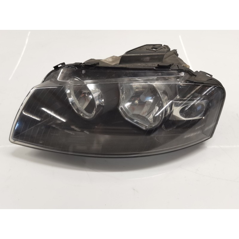 Left headlight Audi A3 sportback (8PA) | Becerril Scrap Yard