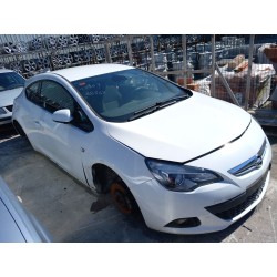opel astra j gtc del año 2014