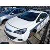 opel astra j gtc del año 2014