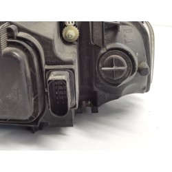 Right headlight Audi A3 sportback (8PA) | Becerril Scrap Yard