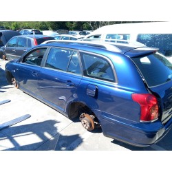 toyota avensis station wagon (_t25_) del año 2005