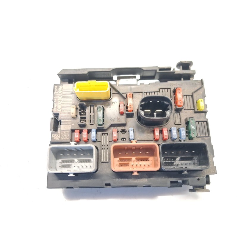 قطعة غيار BSM (Boîtier de Servitude Moteur) Peugeot 307 (3A/C) | Desguace Becerril