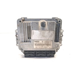Recambio de centralita motor uce para renault scénic ii (jm0/1_) 1.9 dci (jm14) referencia OEM IAM 8200705747 0281013907 8200705