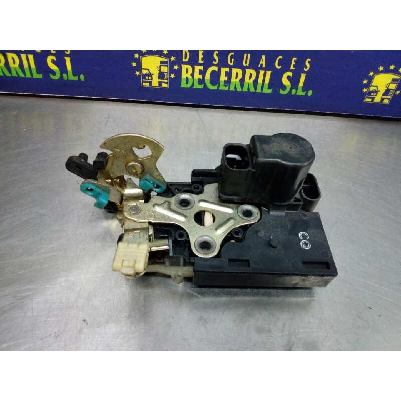 Recambio de cerradura puerta trasera derecha para chevrolet kalos 1.4 sx sport referencia OEM IAM 96260996  