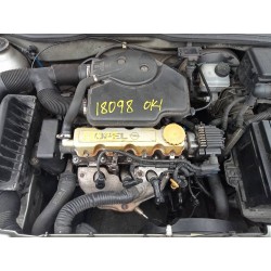 تفكيك Opel astra g berlina Club Gasolina من عام 1999 بمحرك X16SZR