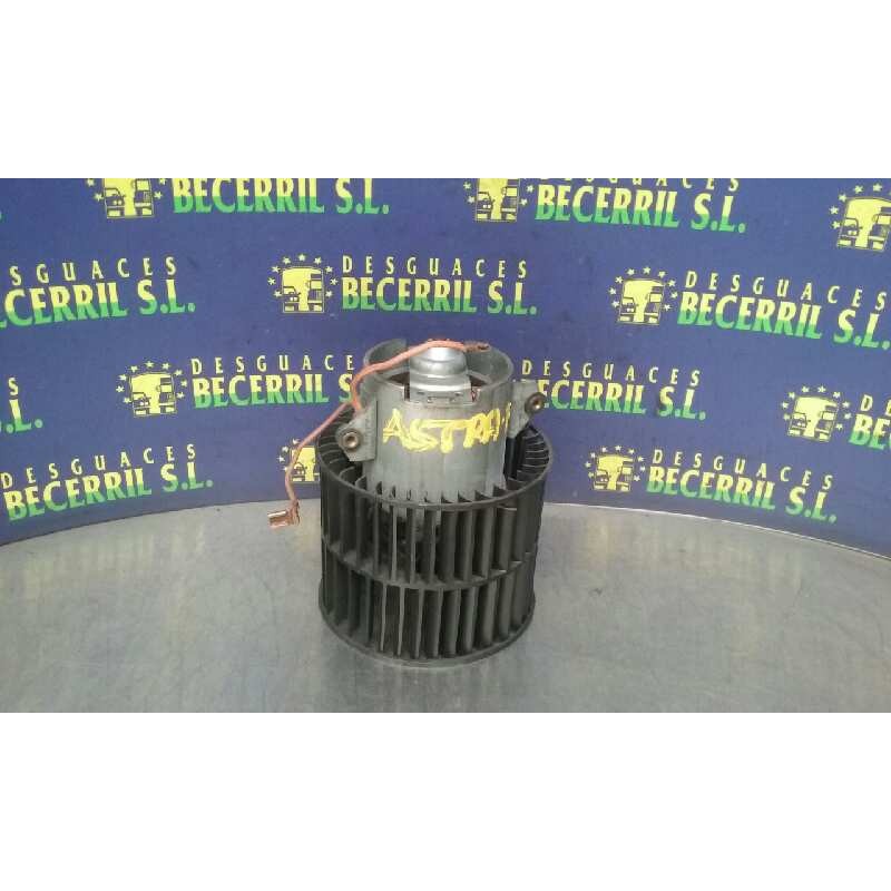 Recambio de motor calefaccion para opel astra f berlina gl referencia OEM IAM 1BB52 14528269 
