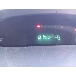 تفكيك Toyota yaris (_P9_) 1.4 D-4D (NLP90_) Diesel من عام 2008 بمحرك 1ND-TV