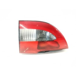 Recambio de piloto trasero central derecho para renault megane i classic (la0/1_) 1.9 dci (la05, la1f) referencia OEM IAM 770042