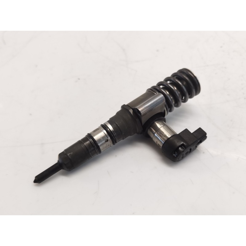 Recambio de inyector para volkswagen passat b6 (3c2) 2.0 tdi referencia OEM IAM 03G130073T  