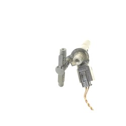 Recambio de inyector para bmw 5 (e60) 525 xi referencia OEM IAM 779787705 BHIPAAH 