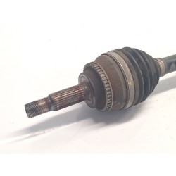 Right front axle Toyota Avensis (_T25_) | Becerril Scrap Yard
