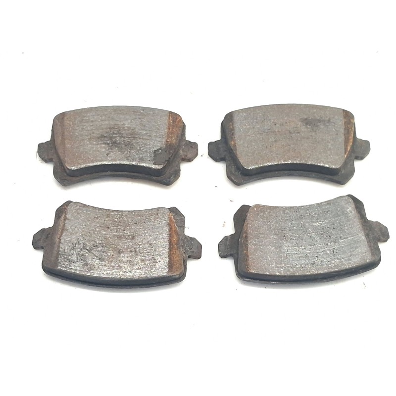 Recambio de pastillas de freno traseras para volkswagen passat b6 variant (3c5) 2.0 tdi referencia OEM IAM   