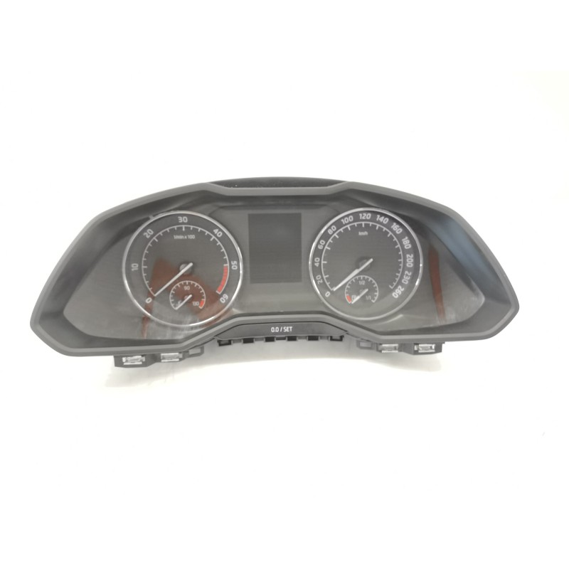 لوحة العدادات Skoda Superb III (3V3) | Desguace Becerril